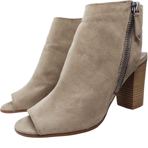 Madden Girl NinAAA Tan Peep-Toe Ankle Boots 3" Heels Outside Zippers Chu… - Picture 2 of 13